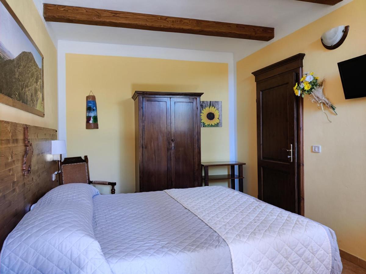 Locanda Mossa Dei Barbari Buriano  Екстер'єр фото