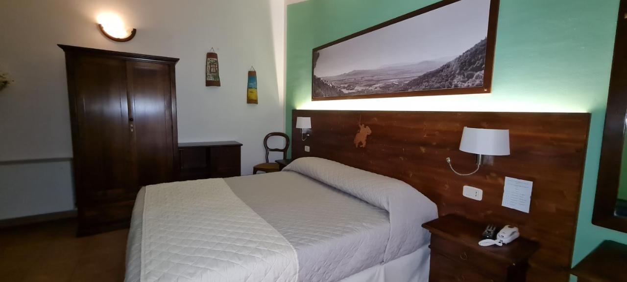 Locanda Mossa Dei Barbari Buriano  Екстер'єр фото