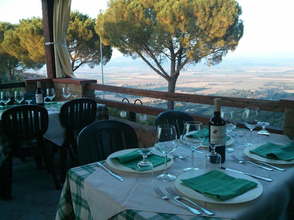 Locanda Mossa Dei Barbari Buriano  Екстер'єр фото